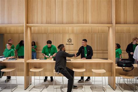 apple store genius appointment|Apple Store .